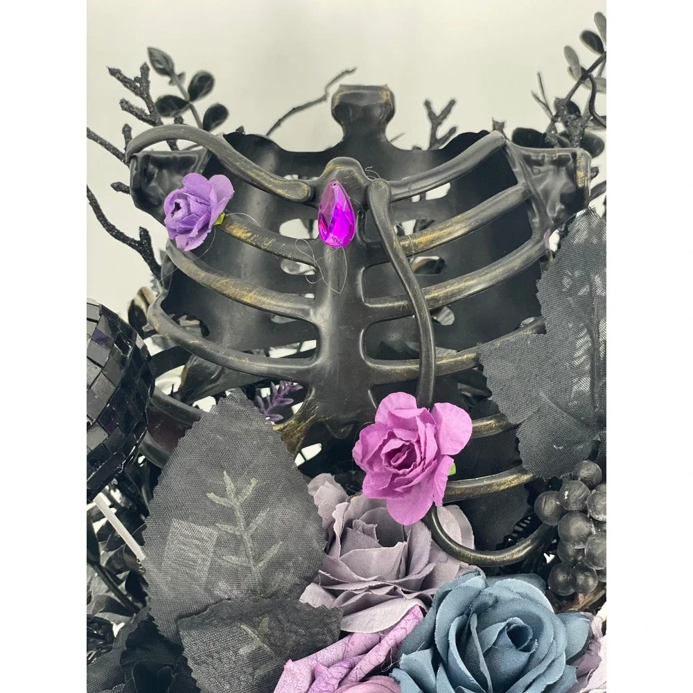Lot of 32 Gothic Halloween Floral/Wreath/Pumpkins Black Purple Gold Decor